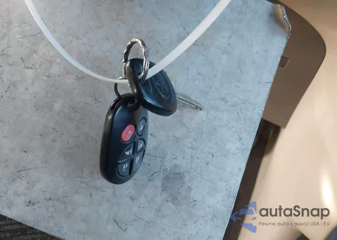 2014 Toyota Sienna Se 8 Passenger from USA, damaged, VIN 5TDXK3DC7ES471520